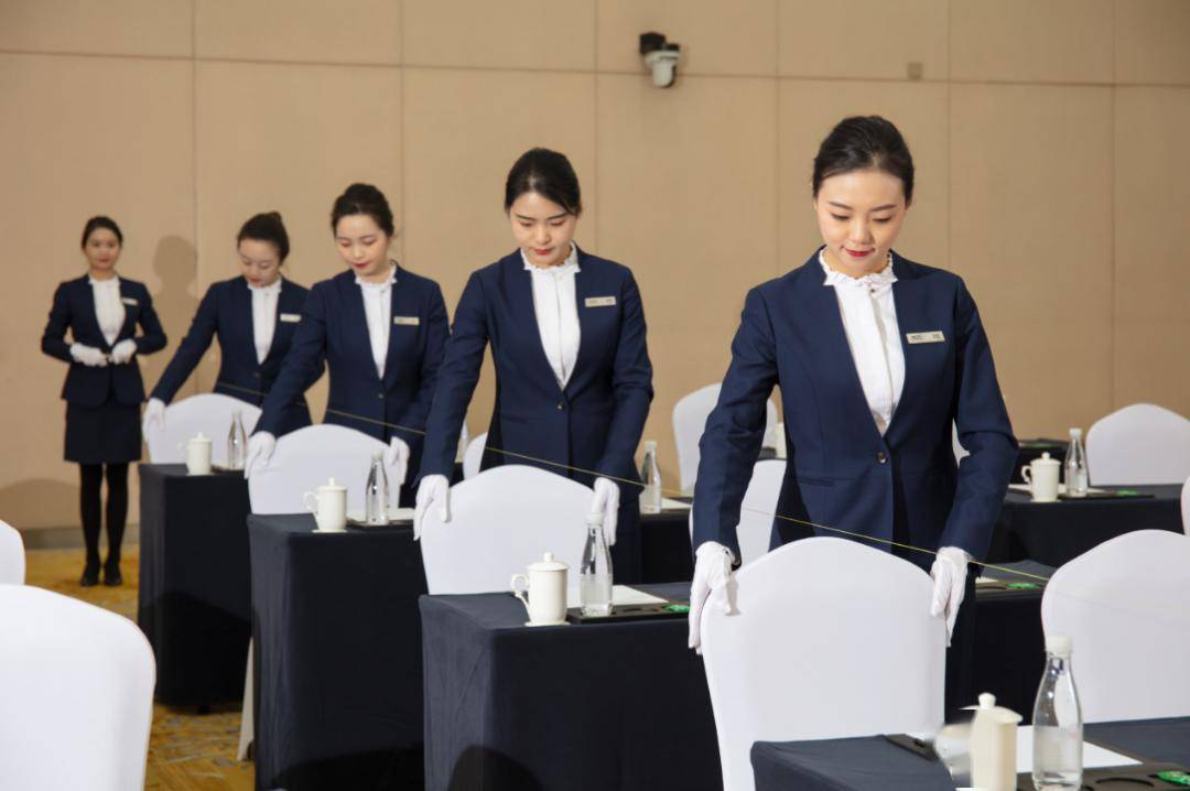 以標準化理念為引領，提升會議展覽服務質量與效率