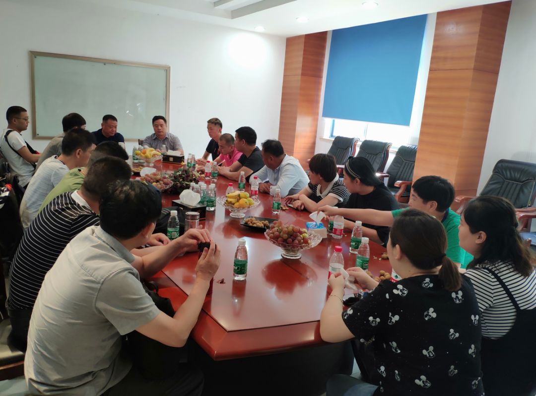 熱烈歡迎合肥樂客來建材家居廣場高層團隊蒞臨愛爾百蘭學習考察